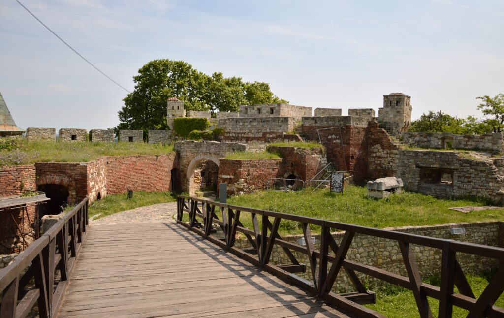 Fortezza Kalemegdan fortezza, ponte, mura
