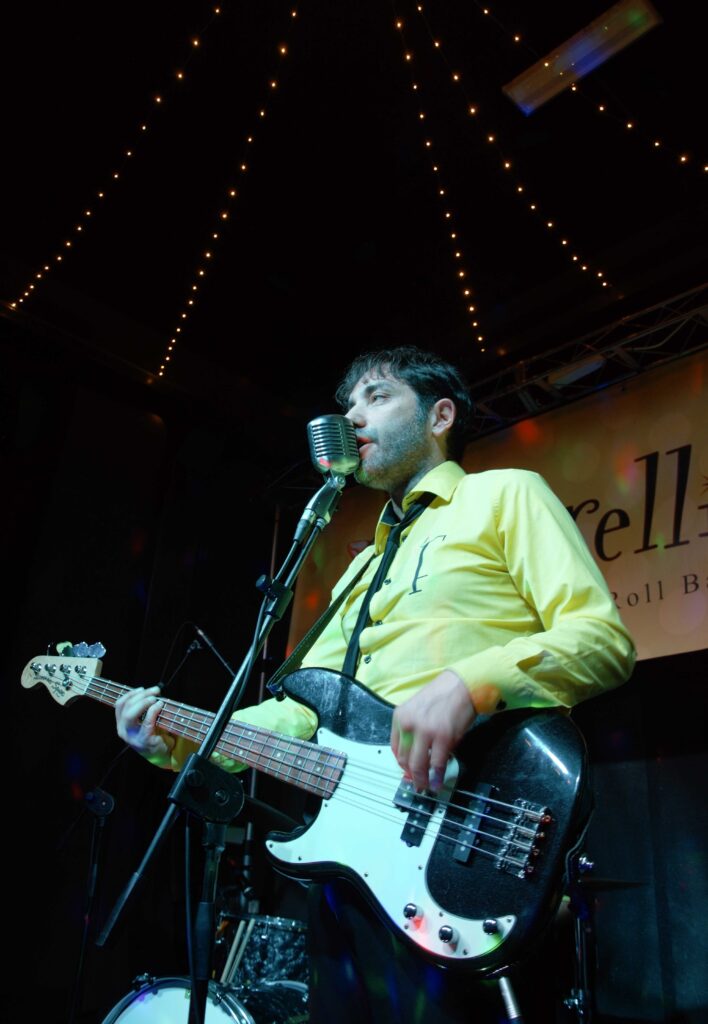 Beppe, il cantante cantante, musica, concerto, live