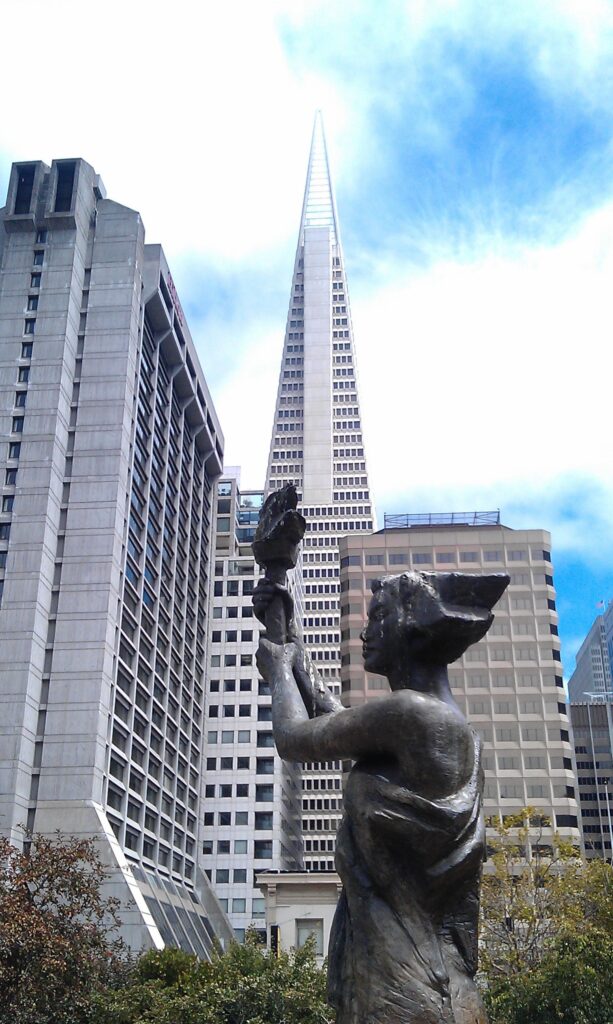 Transamerica Pyramid, San Francisco piramide, statua, grattacielo
