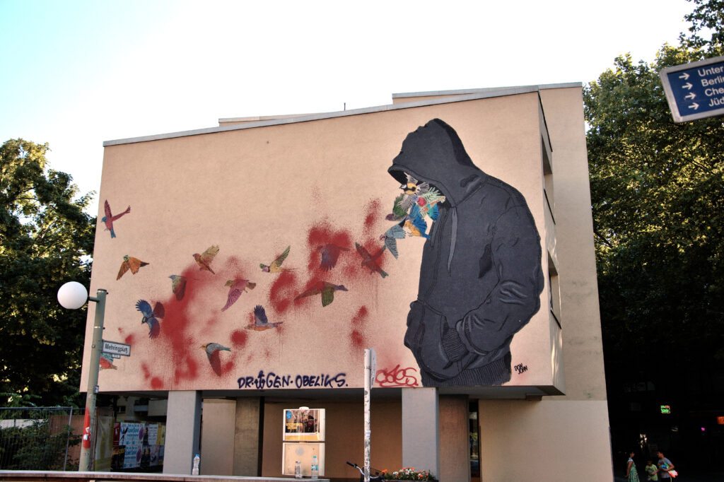 Murales di Berlino murales, uccelli, berlino