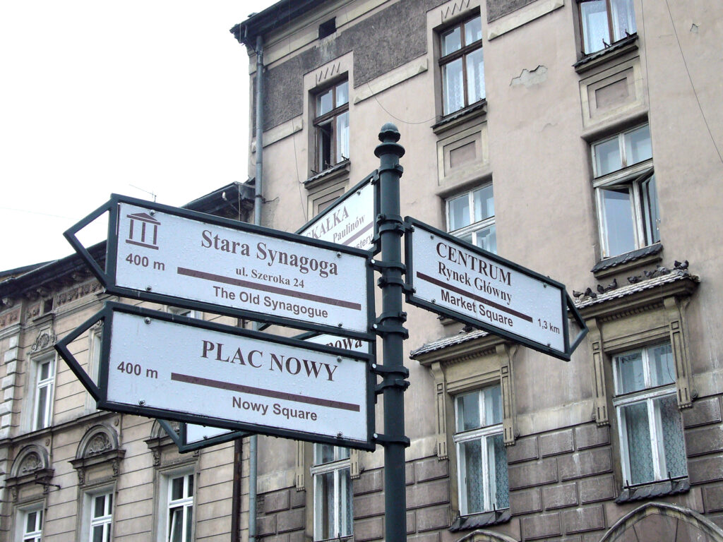 Primo centro abitato considerato patrimonio dell'umanità al mondo (1978) incrocio, cracovia, strade