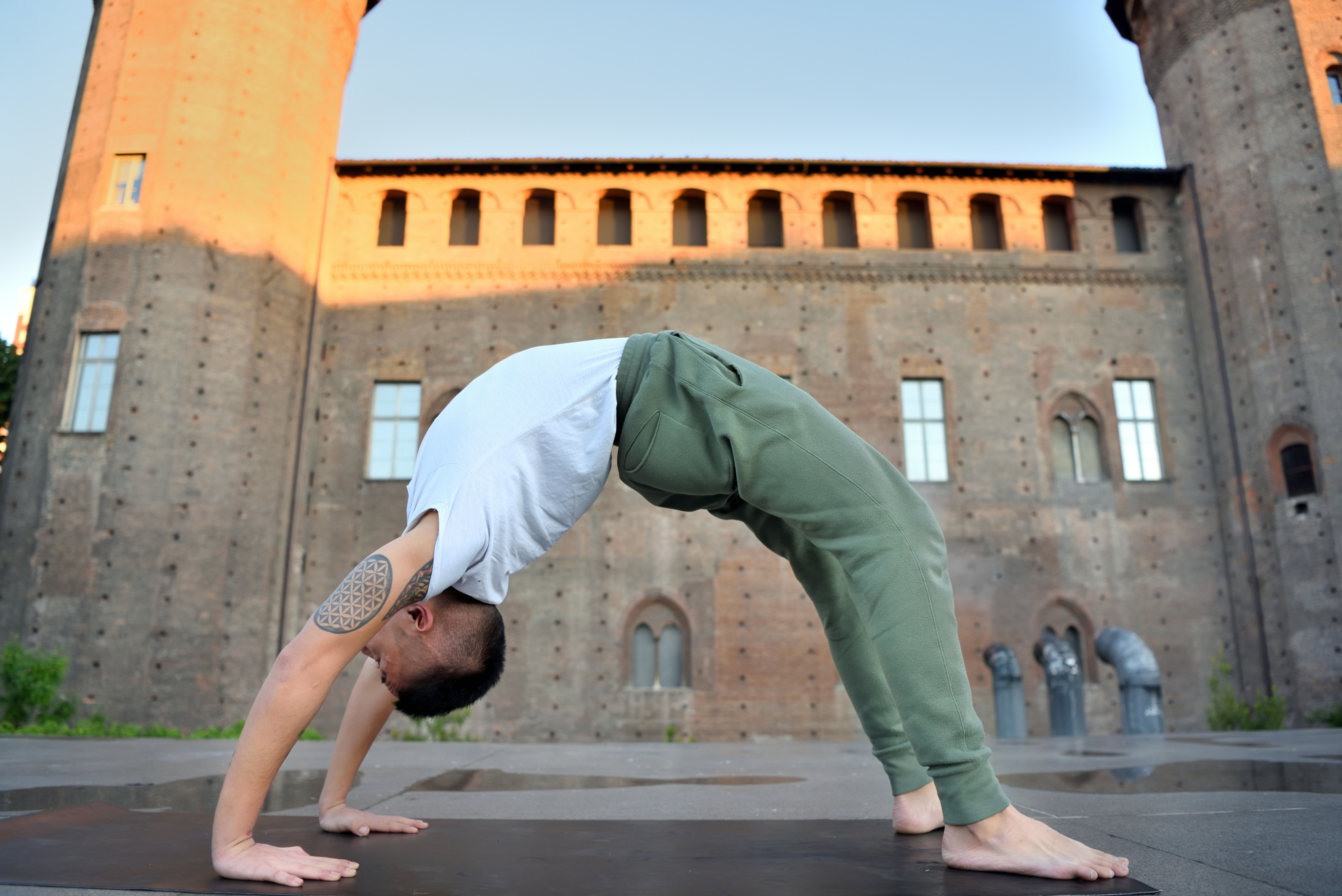 Urdhva Dhanurasana, l'Arco arco, yoga